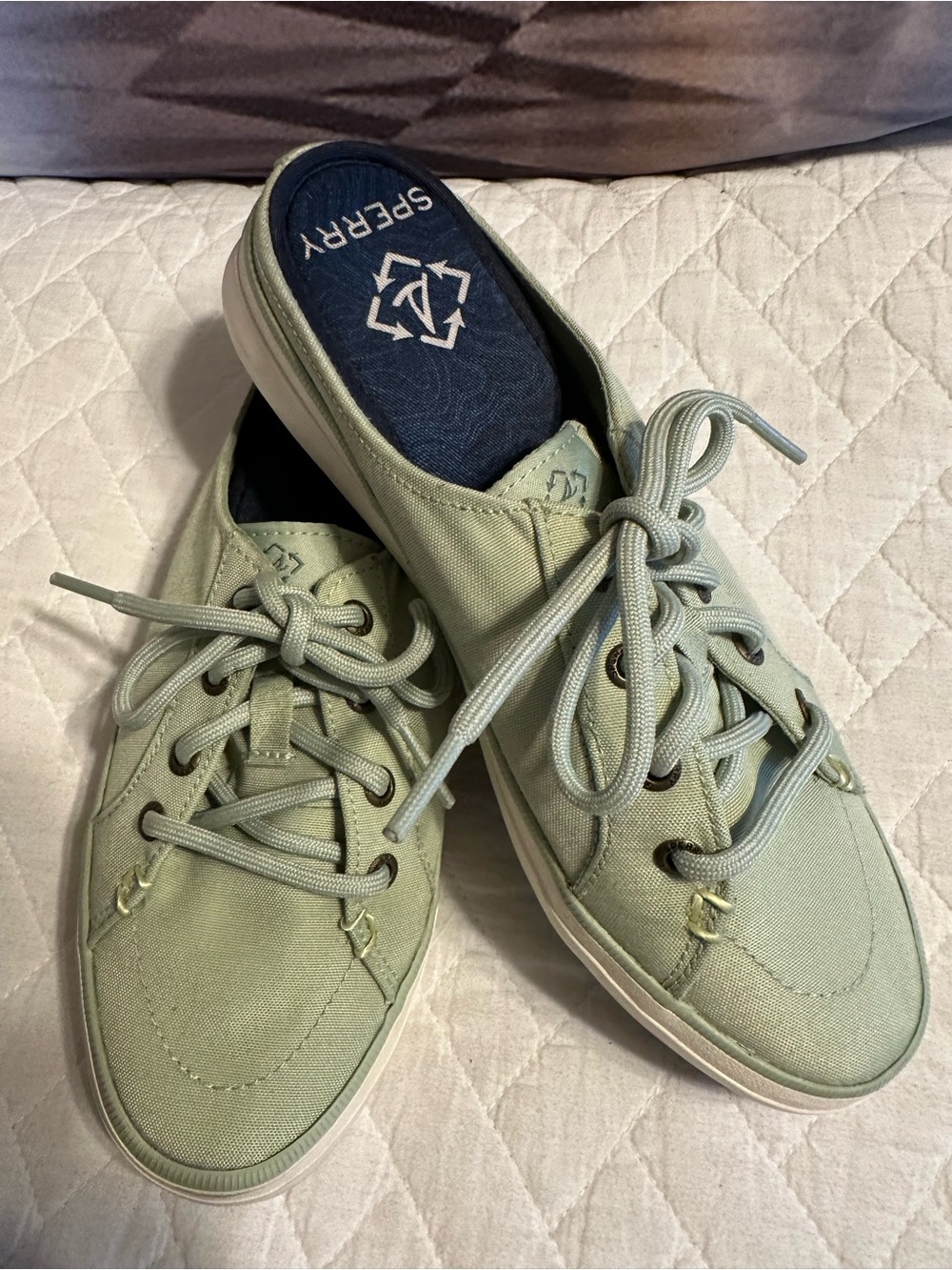 🎄 sperry crest vibe green canvas mule sneakers women’s size 6m